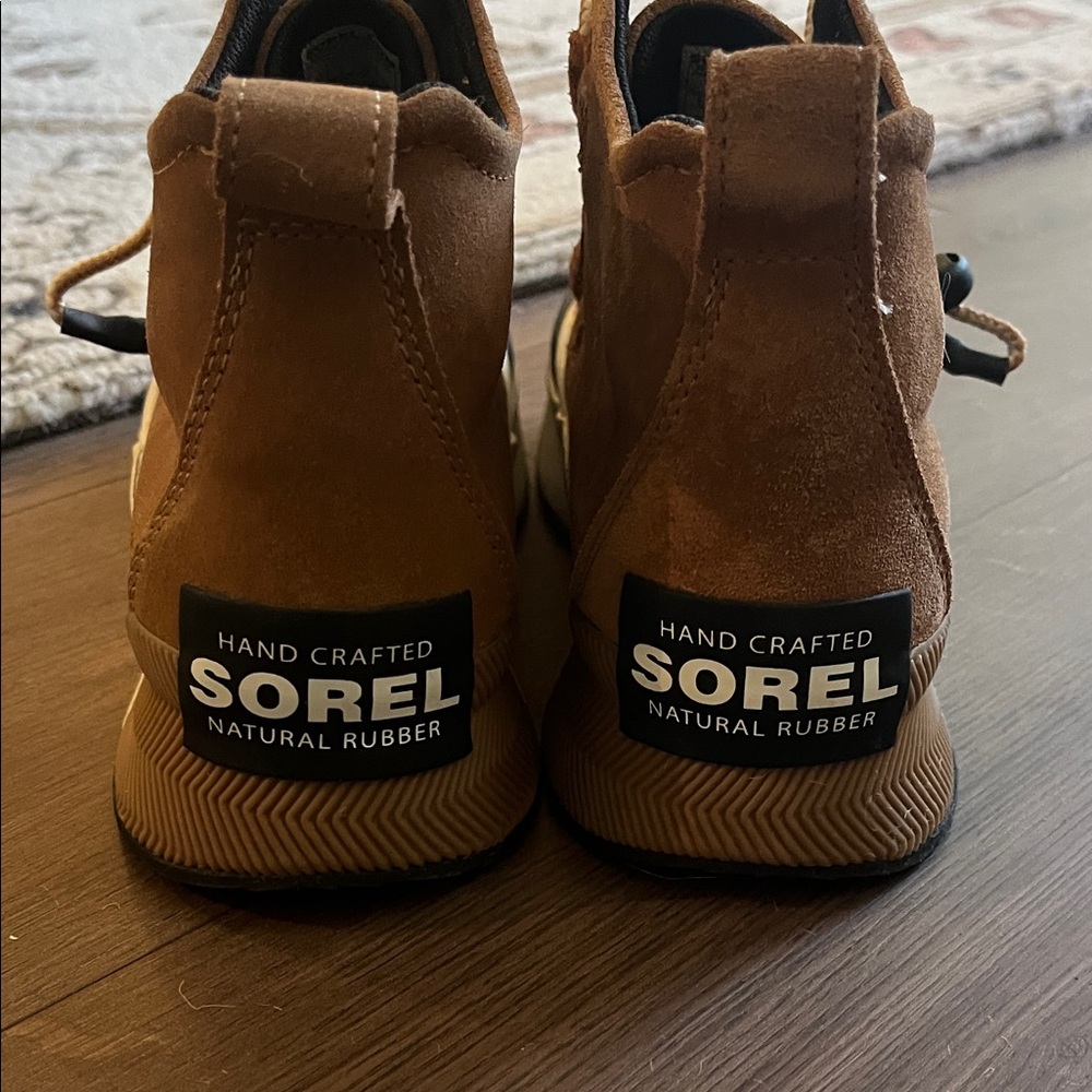 OUT N ABOUT Women's Waterproof Sorel Boot NWOT (Men’s sz 5 m/ Women’s size 6.5) - Picture 2 of 5